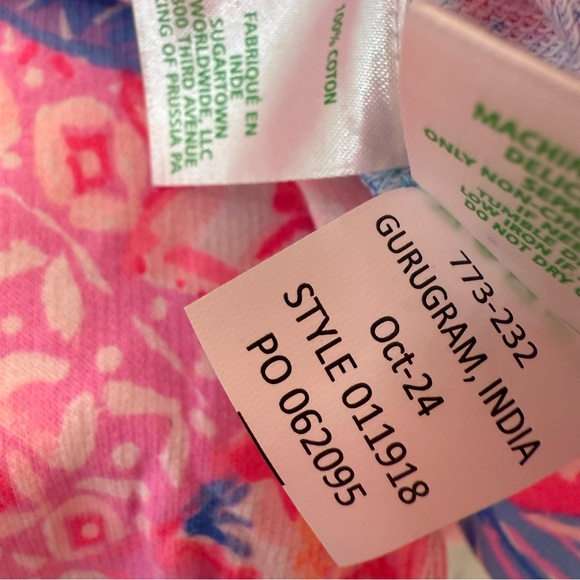 Lilly Pulitzer Jensen Sweatshirt. NWT. - Picture 6 of 6